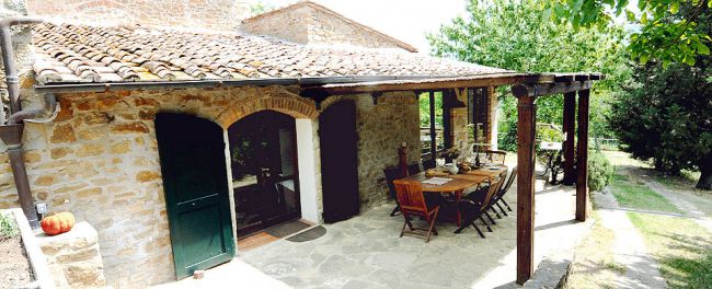 Loggia of Casalmonte di Sopra Tuscan farmhouse holiday home