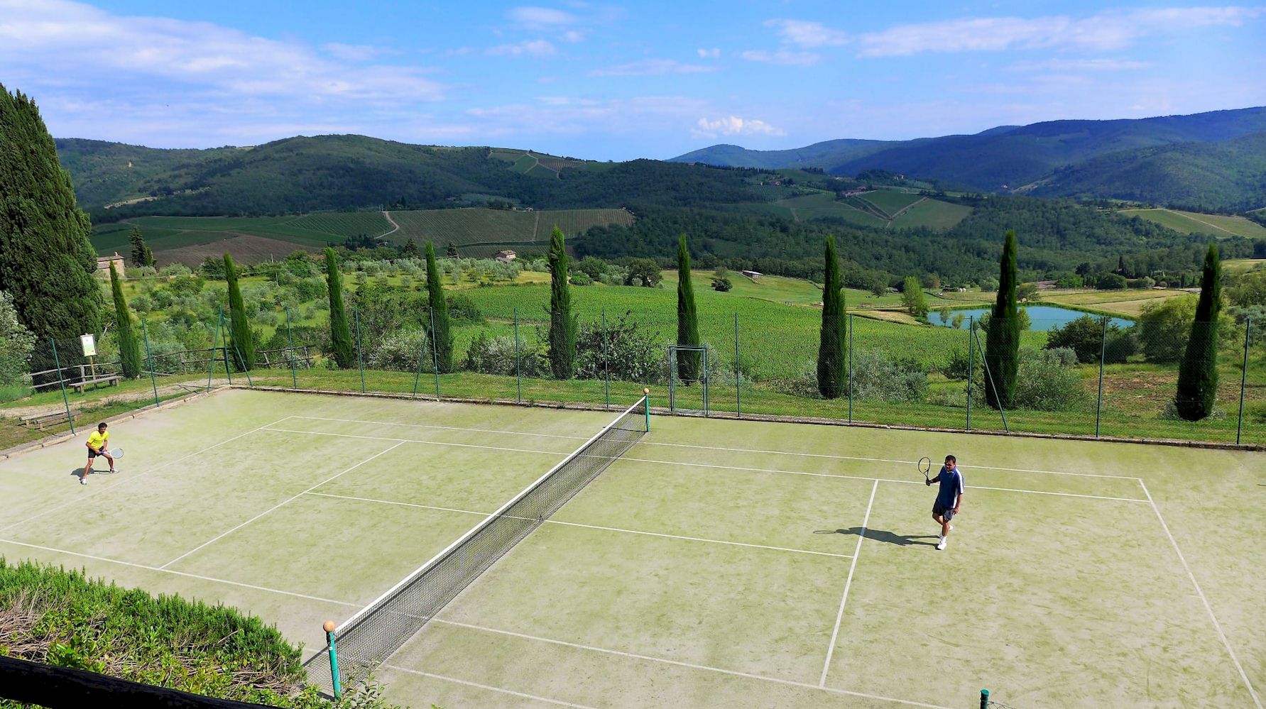 Villa Le Barone accommodation in Tuscany with tennis court