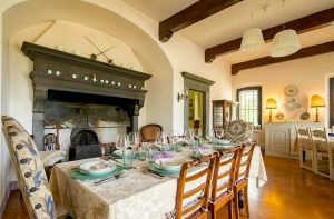 Tuscan Vacation Villa Living Dining Room