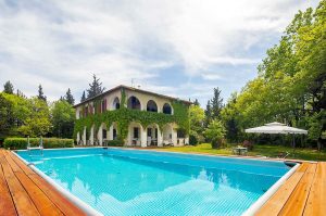 Tuscany Vacation Villa Pool